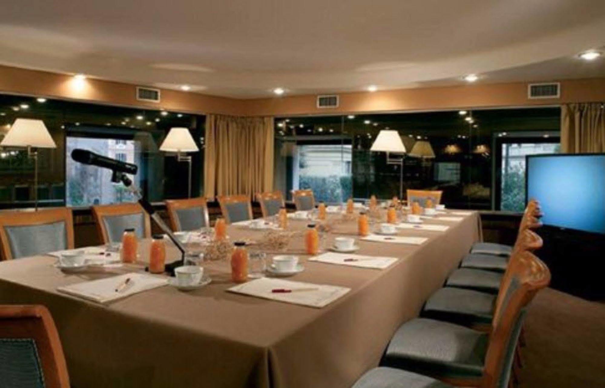 Art'Otel Rome Piazza Sallustio, Powered By Radisson Hotels Business bilde